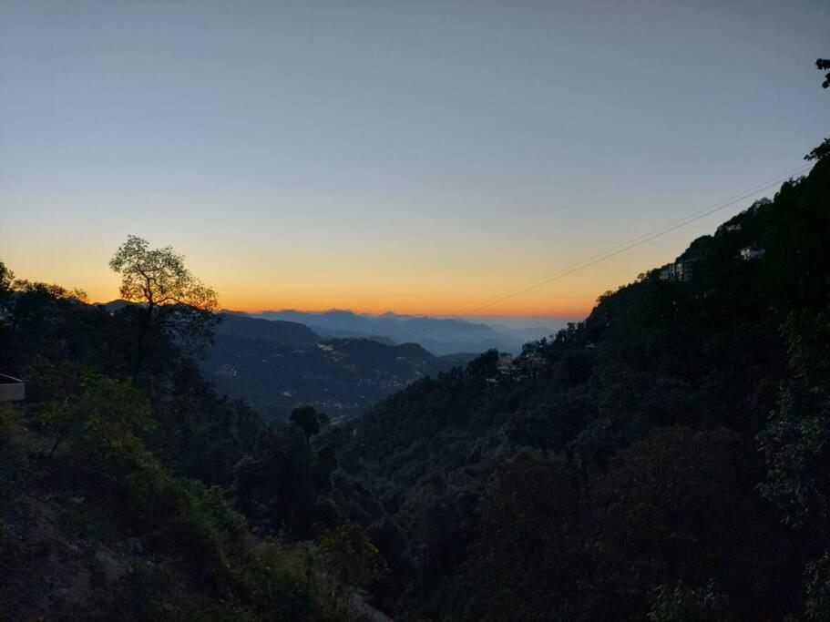 100 Stairs Holiday Home Mussoorie Exterior photo